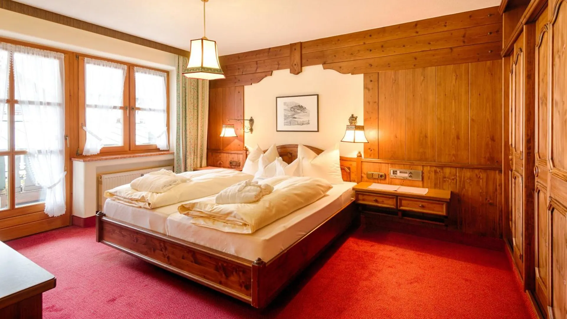 Hotel Zur Post Ruhpolding 4*,
